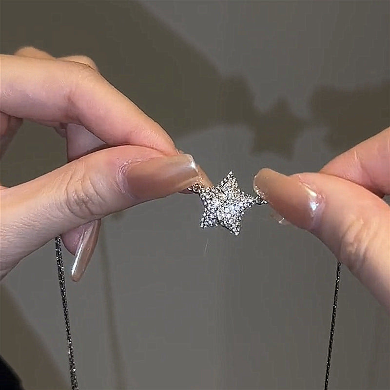 Magnetic Five-pointed Star Necklace