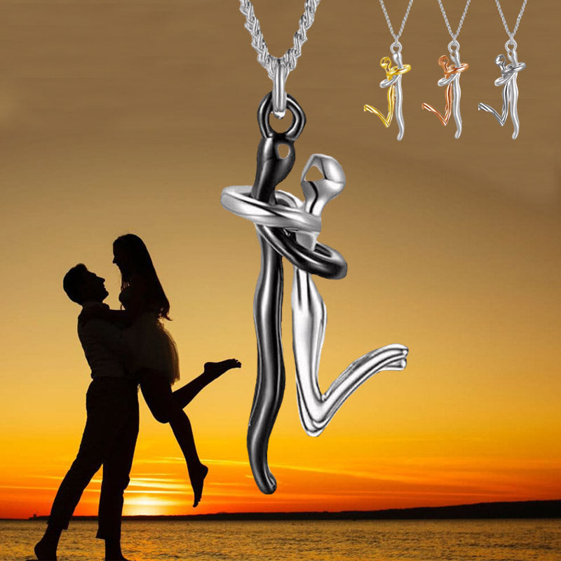 18K Love Hug Necklace Couple