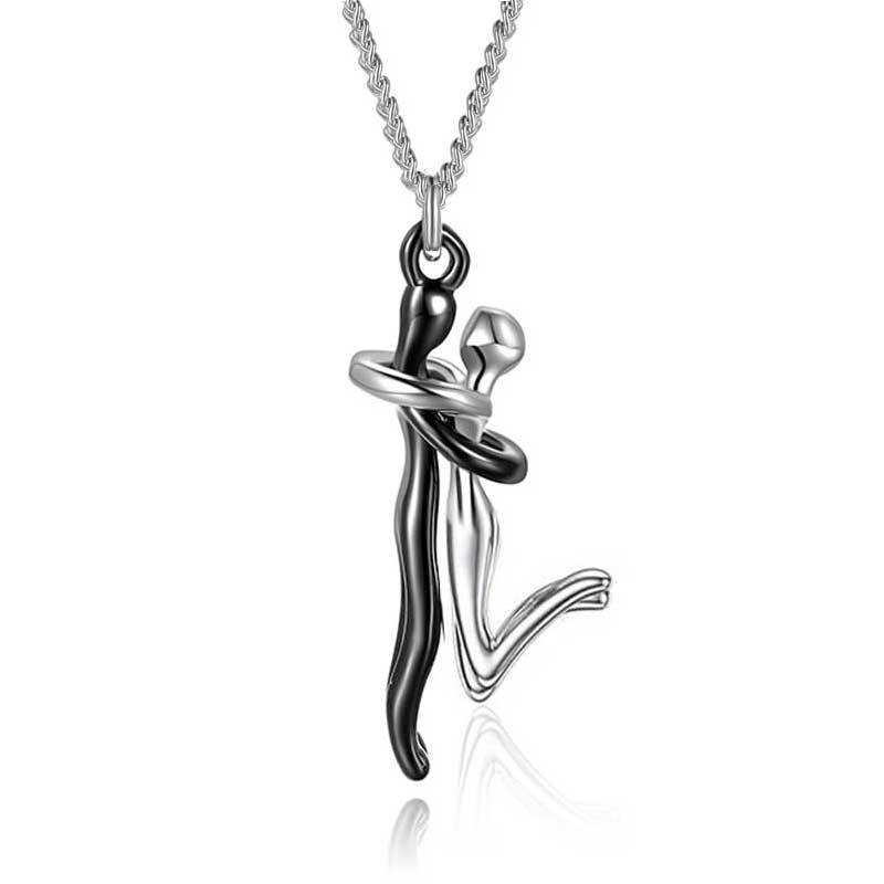 18K Love Hug Necklace Couple