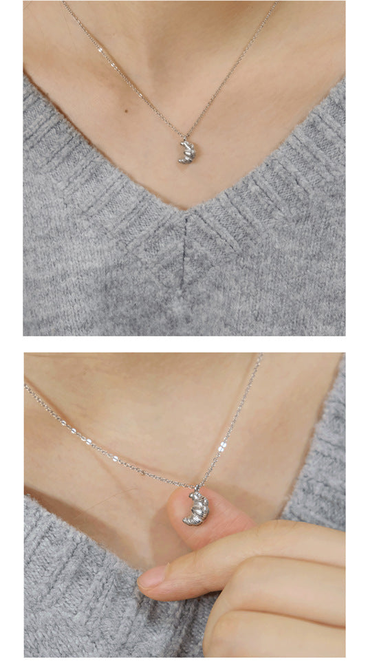 Croissant Simple Clavicle Chain Necklace